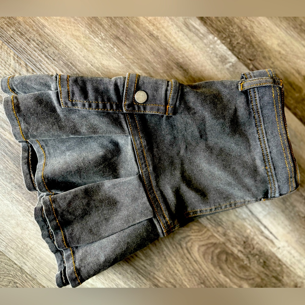 Dark Gray Pleated Mini Skirt - Picture 6 of 10